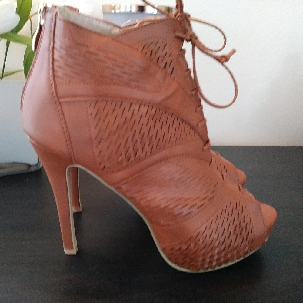 ❌SOLD❌ JustFab Heels